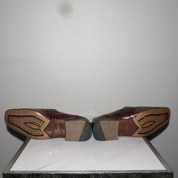 Mezlan Crocodile Loafers main image 8